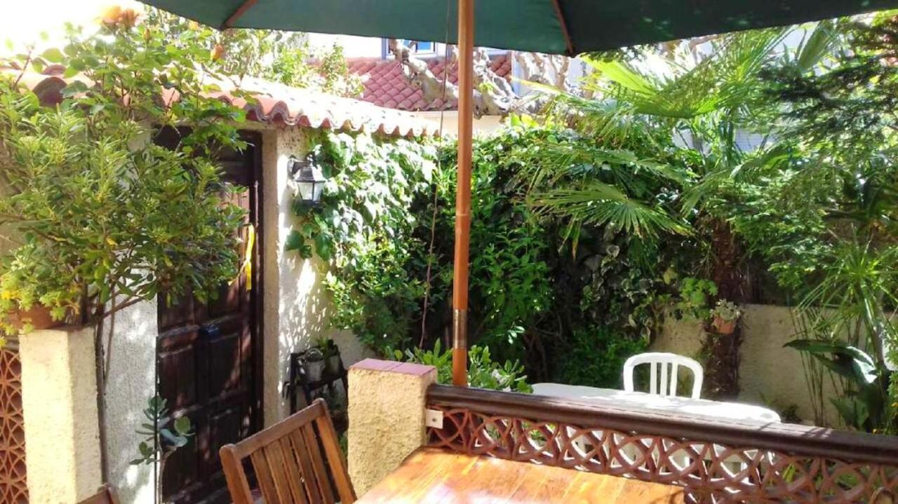 Maison Charmante A Sainte-Marie Avec Grand Jardin Экстерьер фото