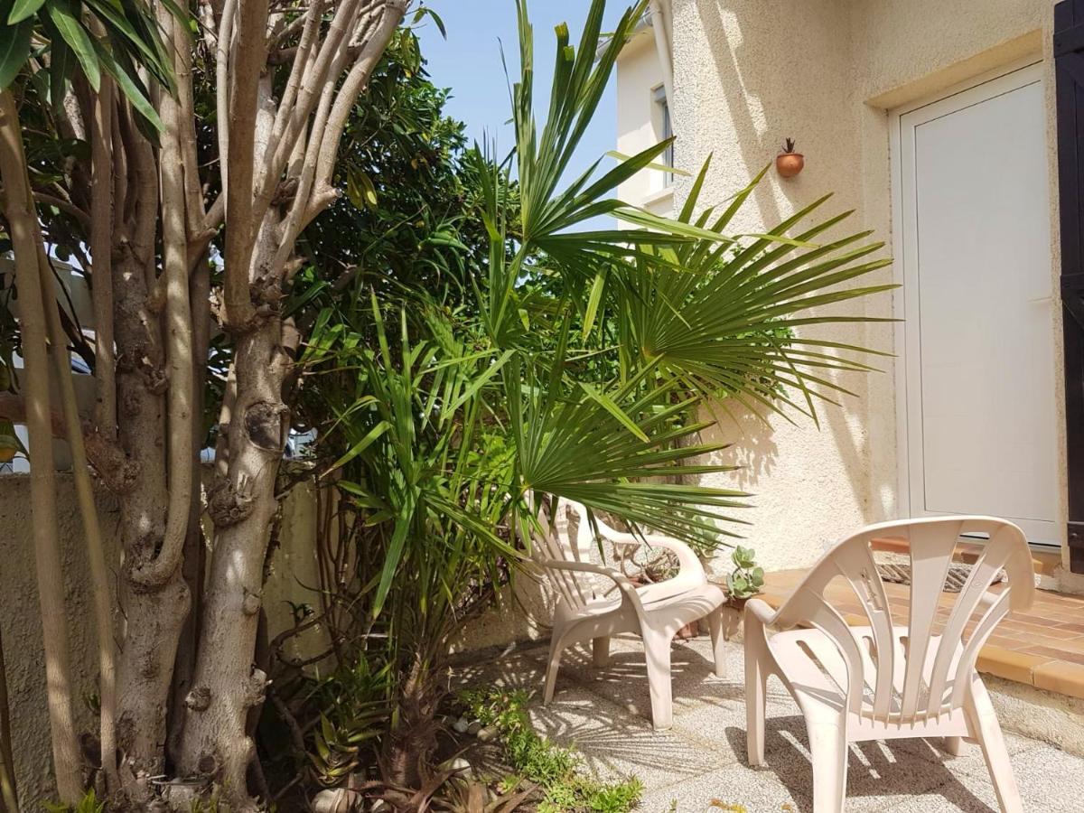 Maison Charmante A Sainte-Marie Avec Grand Jardin Экстерьер фото